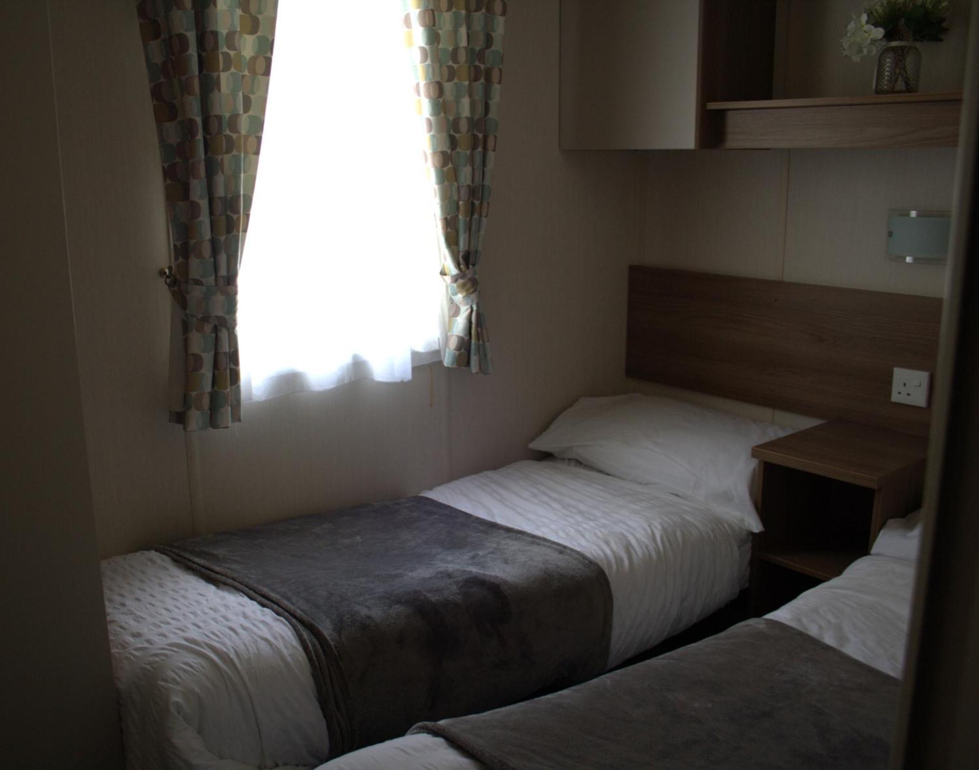 41 The Meadows Luxury Hot Tub Holidays Tattershall Lakes Εξωτερικό φωτογραφία